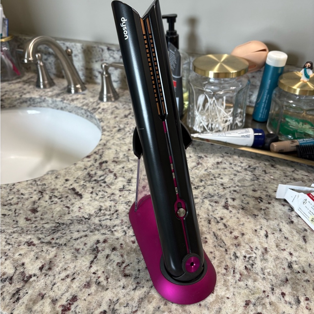 Dyson Black and Magenta Hair Tool